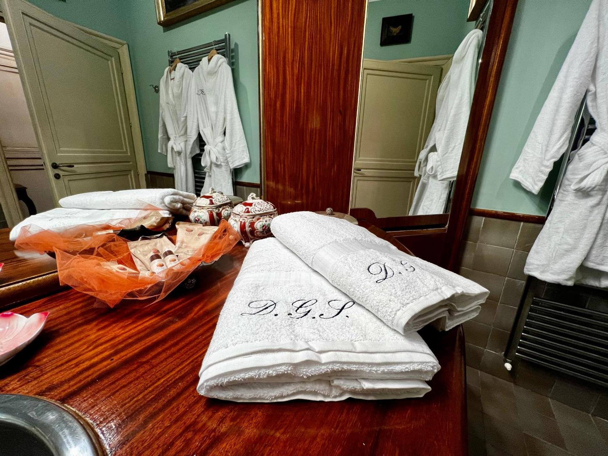 Donna Guia Suite パレルモ エクステリア 写真